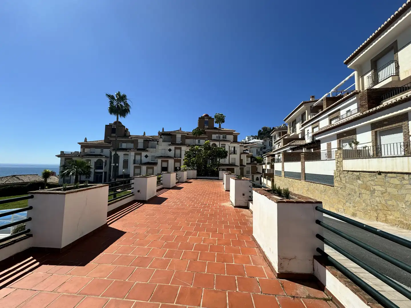 Apartments for rent in Avenida Marina del Este, 38, Punta La Mona