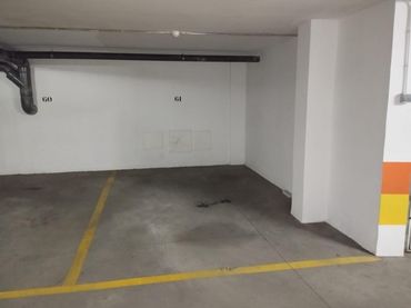 Einzelparkplatz zur Miete in V Centenario - Piletas - Capuchinos