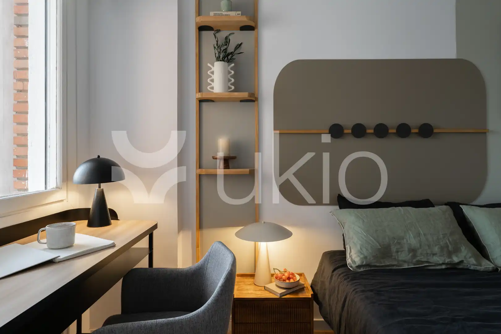 Habitación de Apartamento de alquiler en Madrid con Aire acondicionado, Calefacción y Amueblado