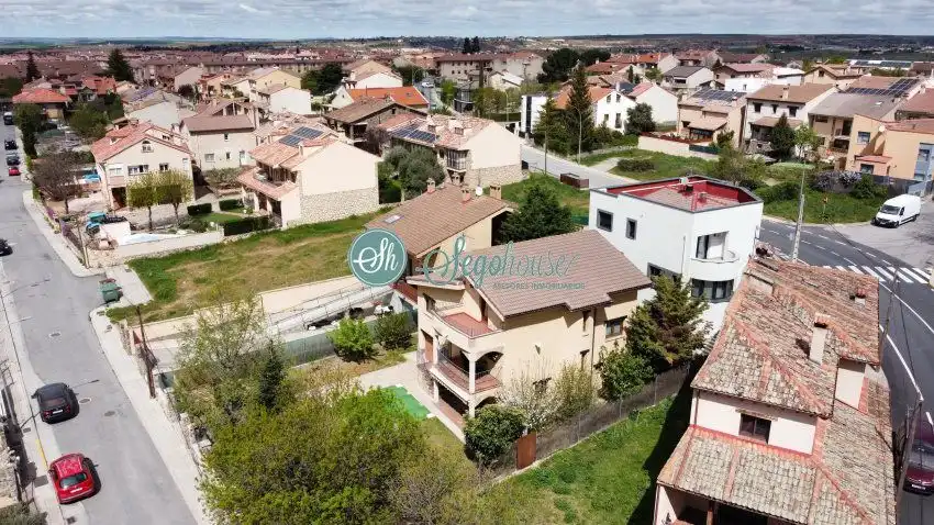 Casa o chalet en venta en San Cristóbal de Segovia con Calefacción, Jardín privado y Terraza