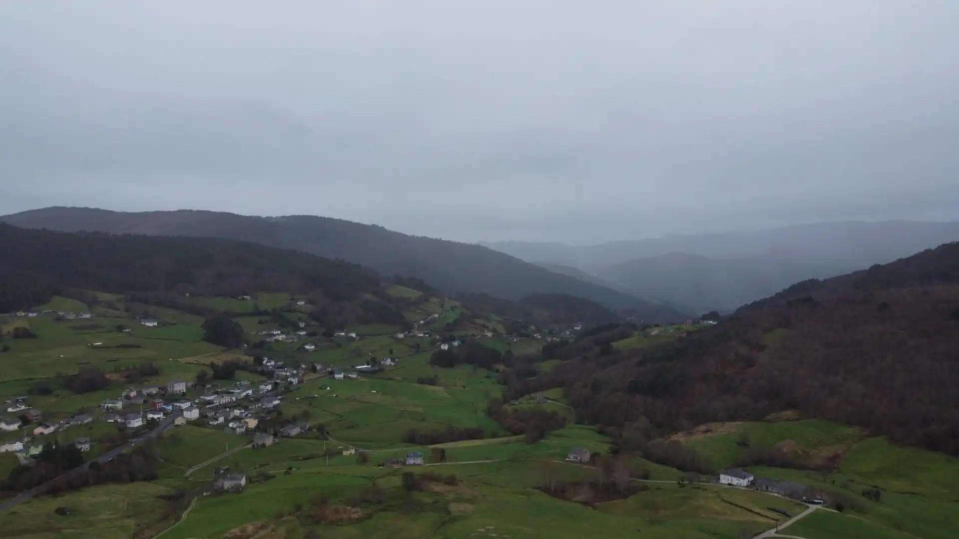 Vista exterior de Casa o xalet en venda en Boal amb Jardí privat