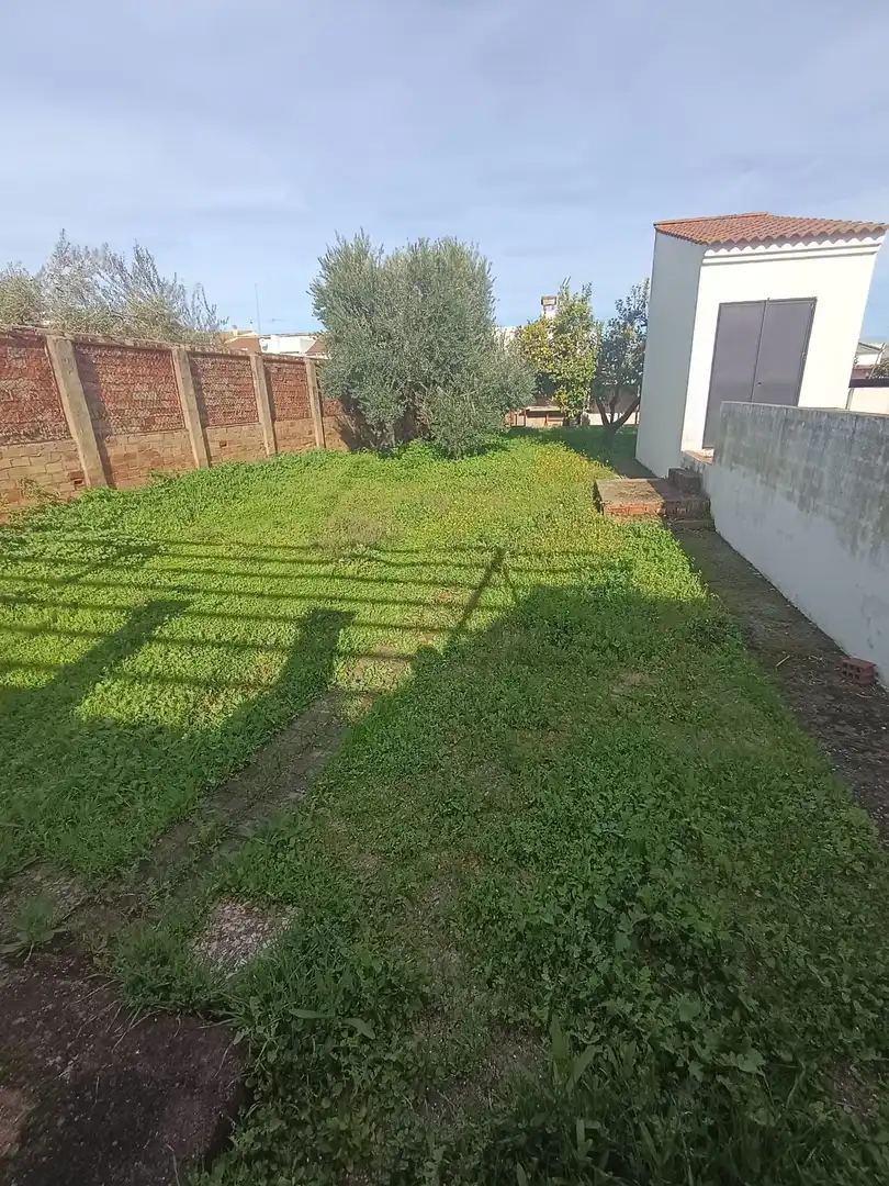 House with garden for sale in Hinojos, imagen 7