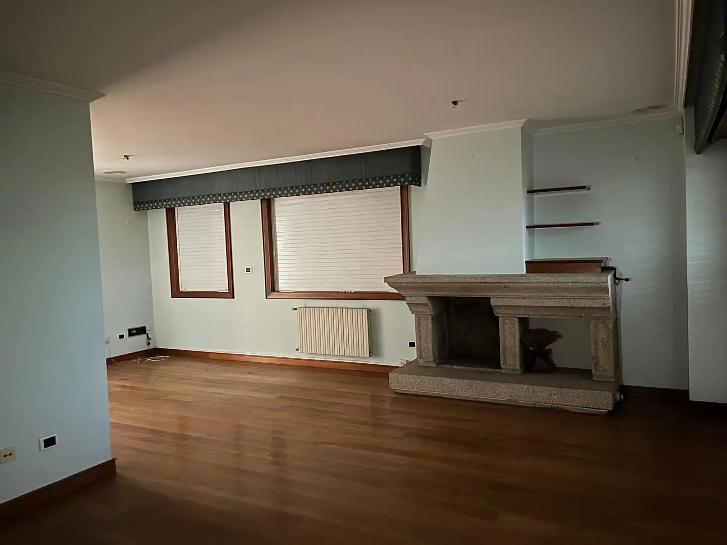 Living room of Houses for sale in Vigo   with Private garden, Terrace and Swimming Pool