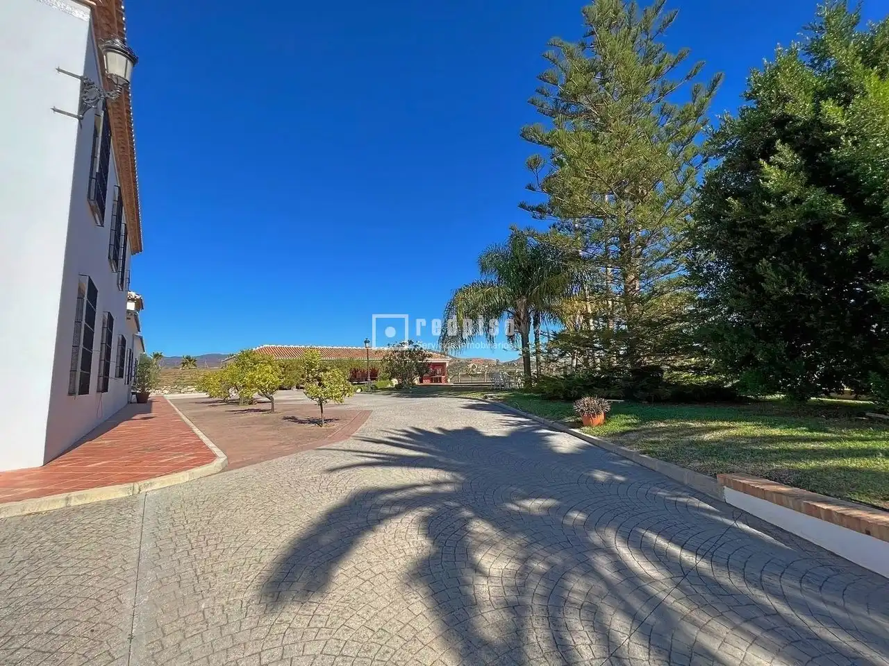 Vista exterior de Casa o chalet en venta en Cártama con Aire acondicionado, Terraza y Trastero