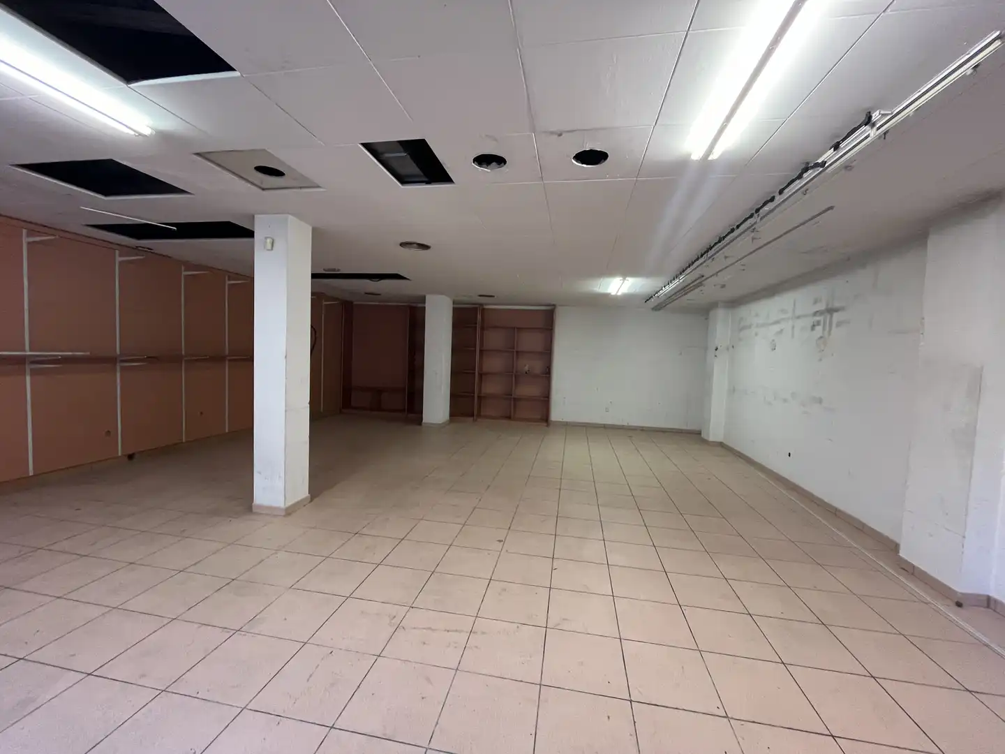 Commercial properties for rent in Manresa