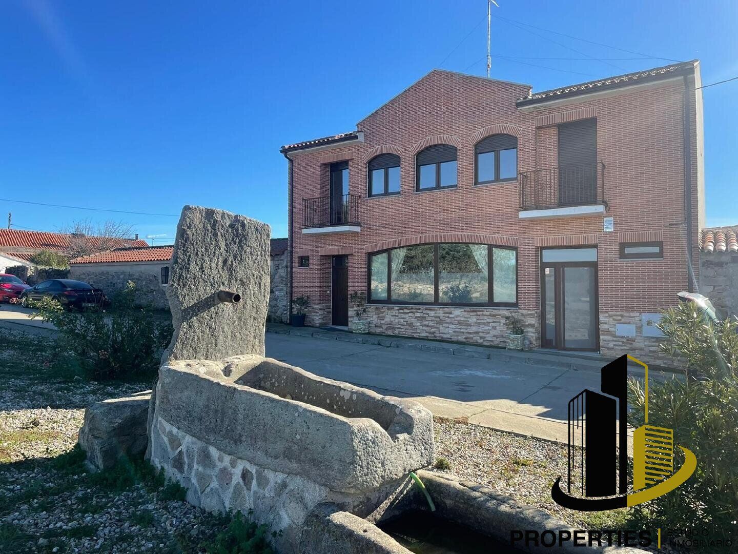 Vista exterior de Casa o xalet en venda en Martinamor