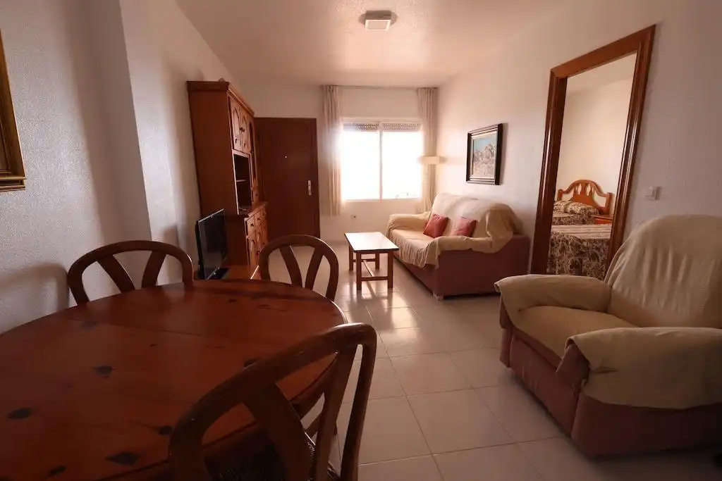 Sala d'estar de Casa o xalet de lloguer en Orihuela amb Jardí privat, Terrassa i Moblat
