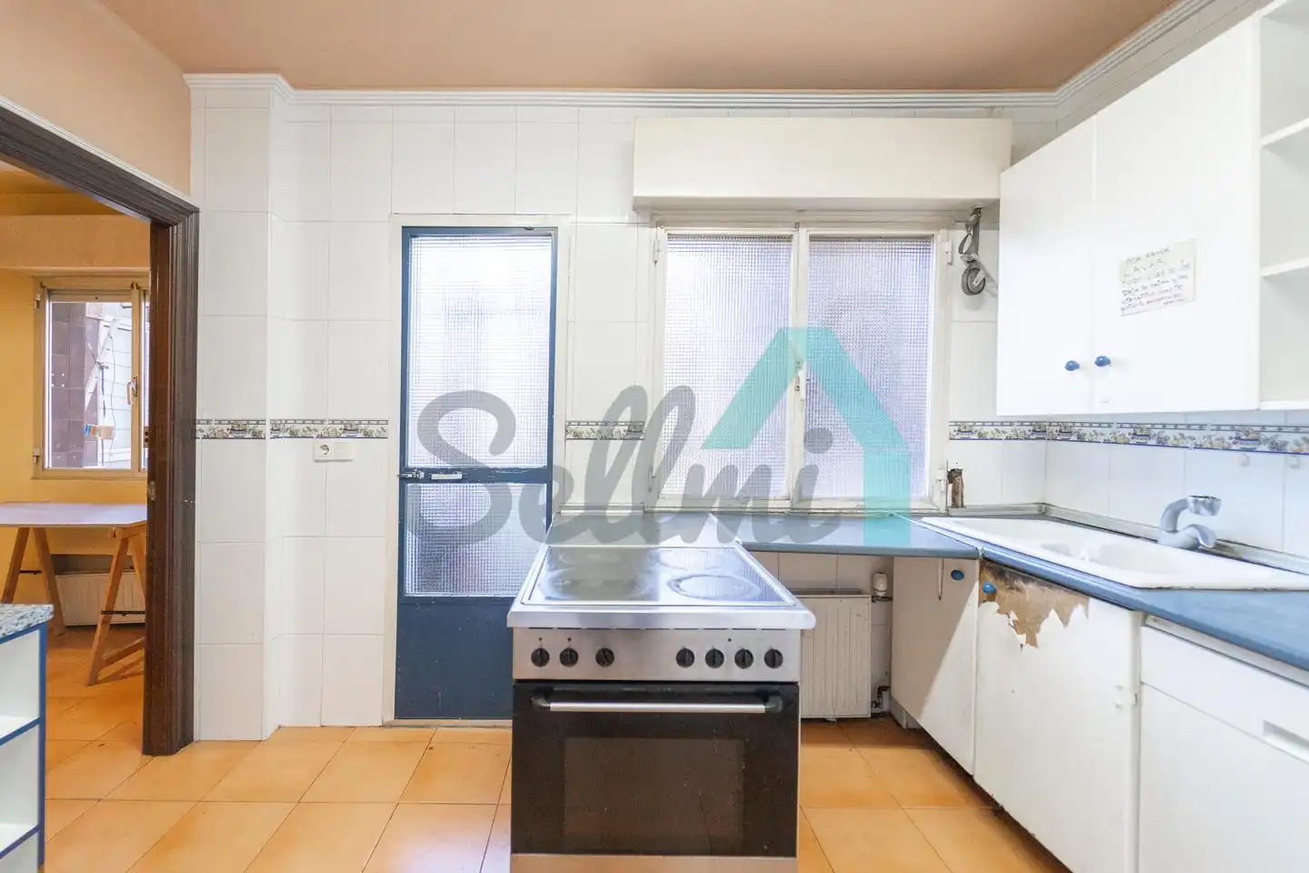 Cocina de Piso en venta en Oviedo  con Calefacción, Terraza y Trastero