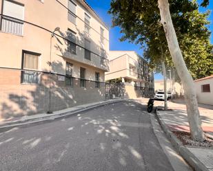 Exterior view of Flat to rent in El Burgo de Ebro  with Air Conditioner, Heating and Parquet flooring