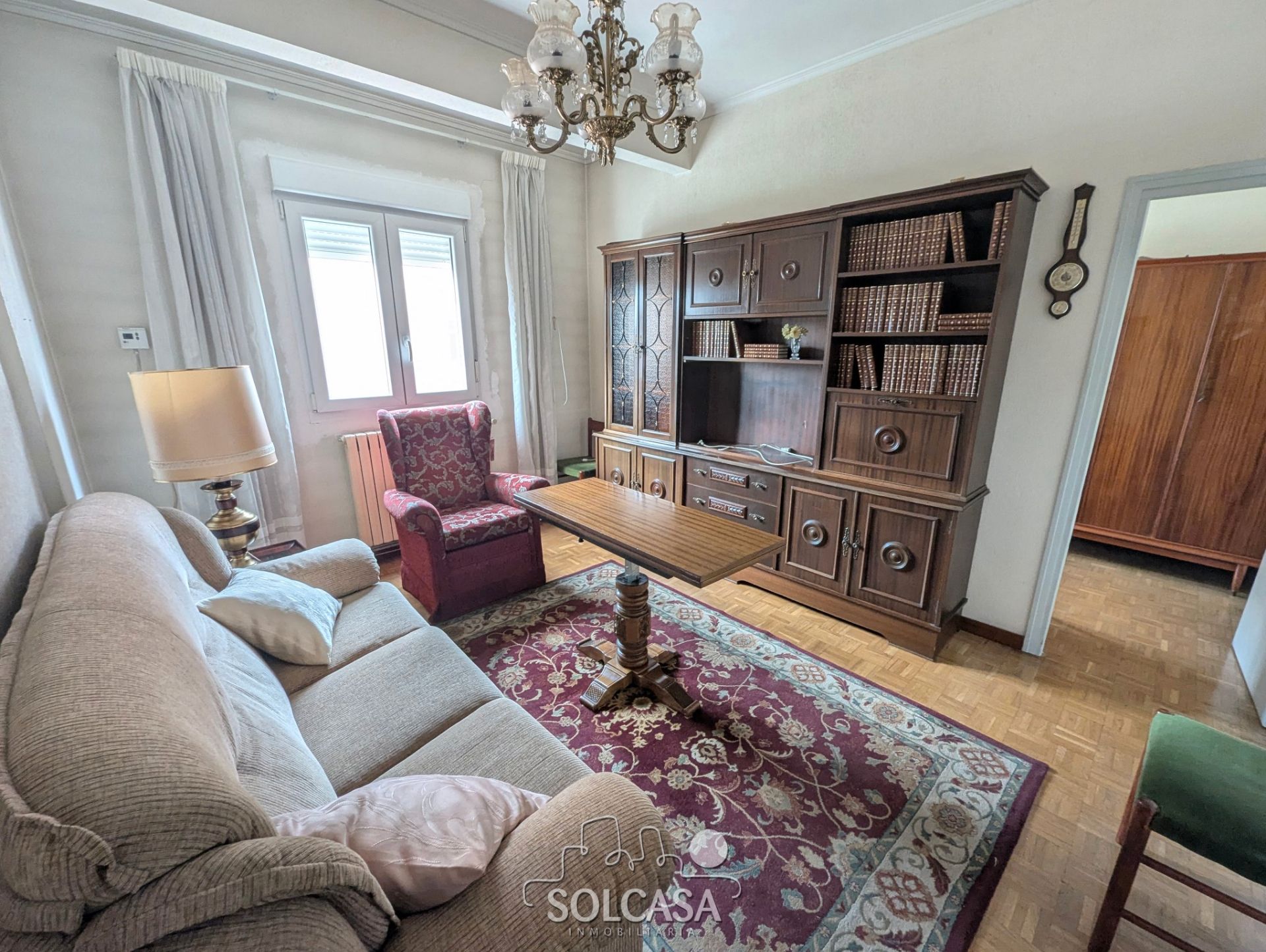 Living room of Flat for sale in Valladolid Capital  with Heating, Terrace and Furnished