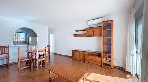 Foto 4 de Apartament de lloguer a Calle Eurosol, La Carihuela - Los Nidos, Torremolinos