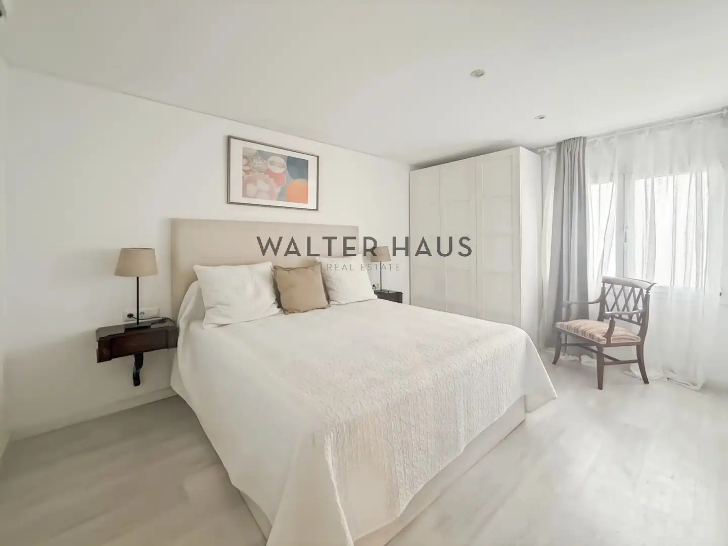 Habitación de Dúplex en venta en Barcelona con Aire acondicionado y Amueblado