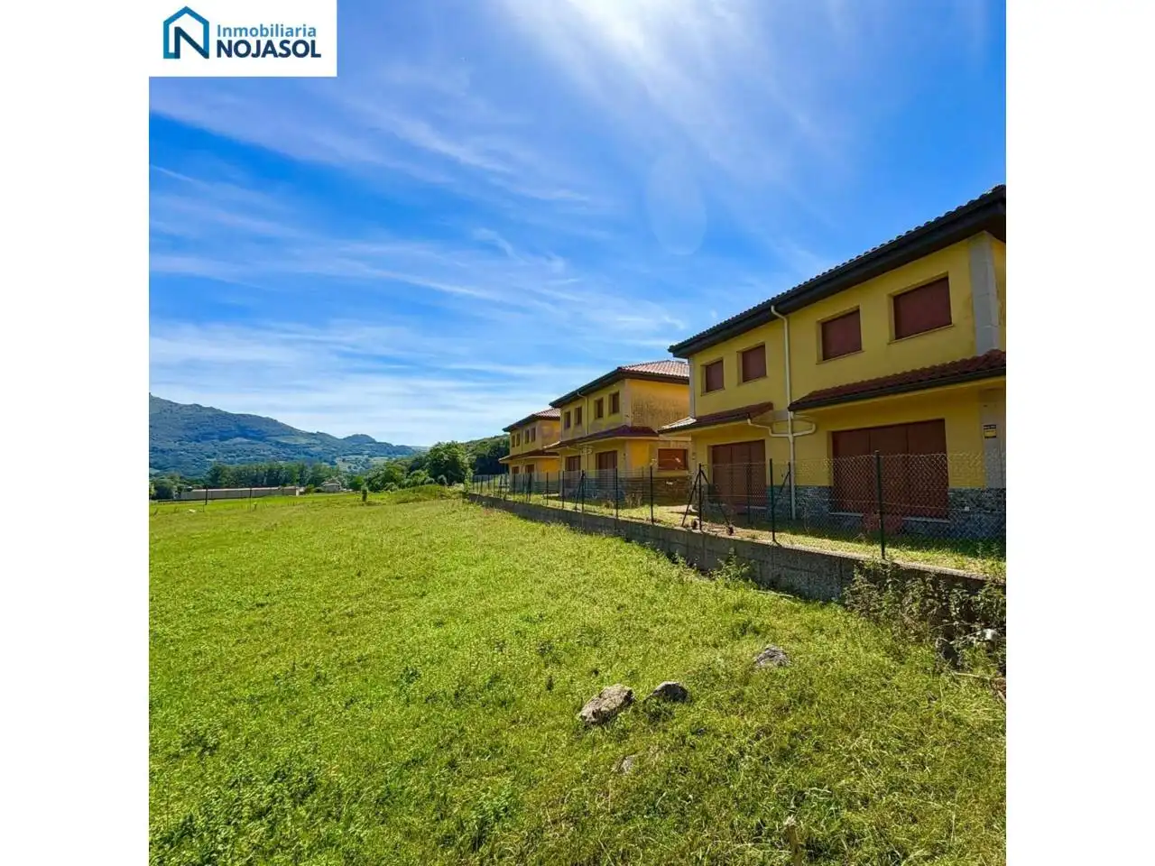 Exterior view of Buildings for sale in Ruesga