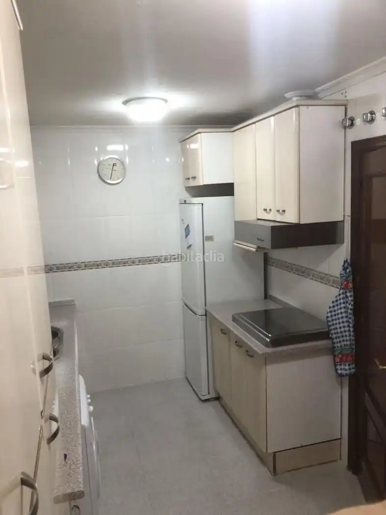 Piso con ascensor en venta en Calle del Lirio 41, imagen 9