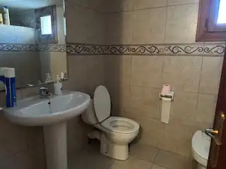 Baño de Casa adosada en venta en Vall d'Alba con Amueblado