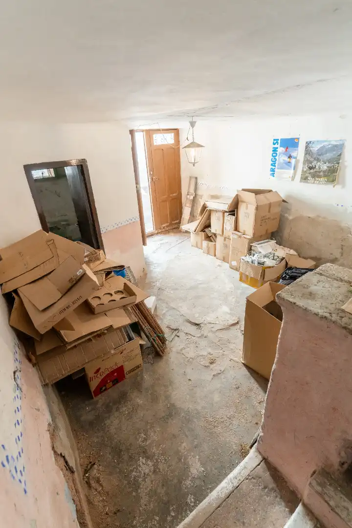 Houses for sale in Illueca  with Private garden, Terrace and Balcony