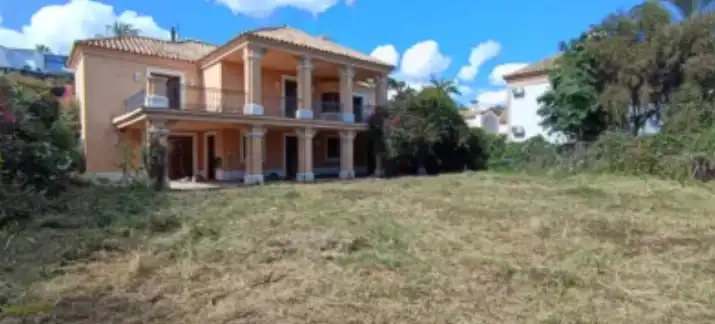 Casa o xalet en venda en Estepona amb Jardí privat, Terrassa i Traster