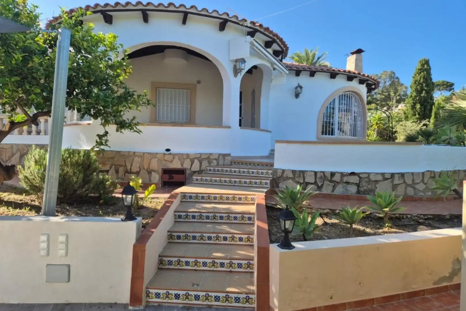 Casa con piscina en venta en Zona Pueblo, imagen 3