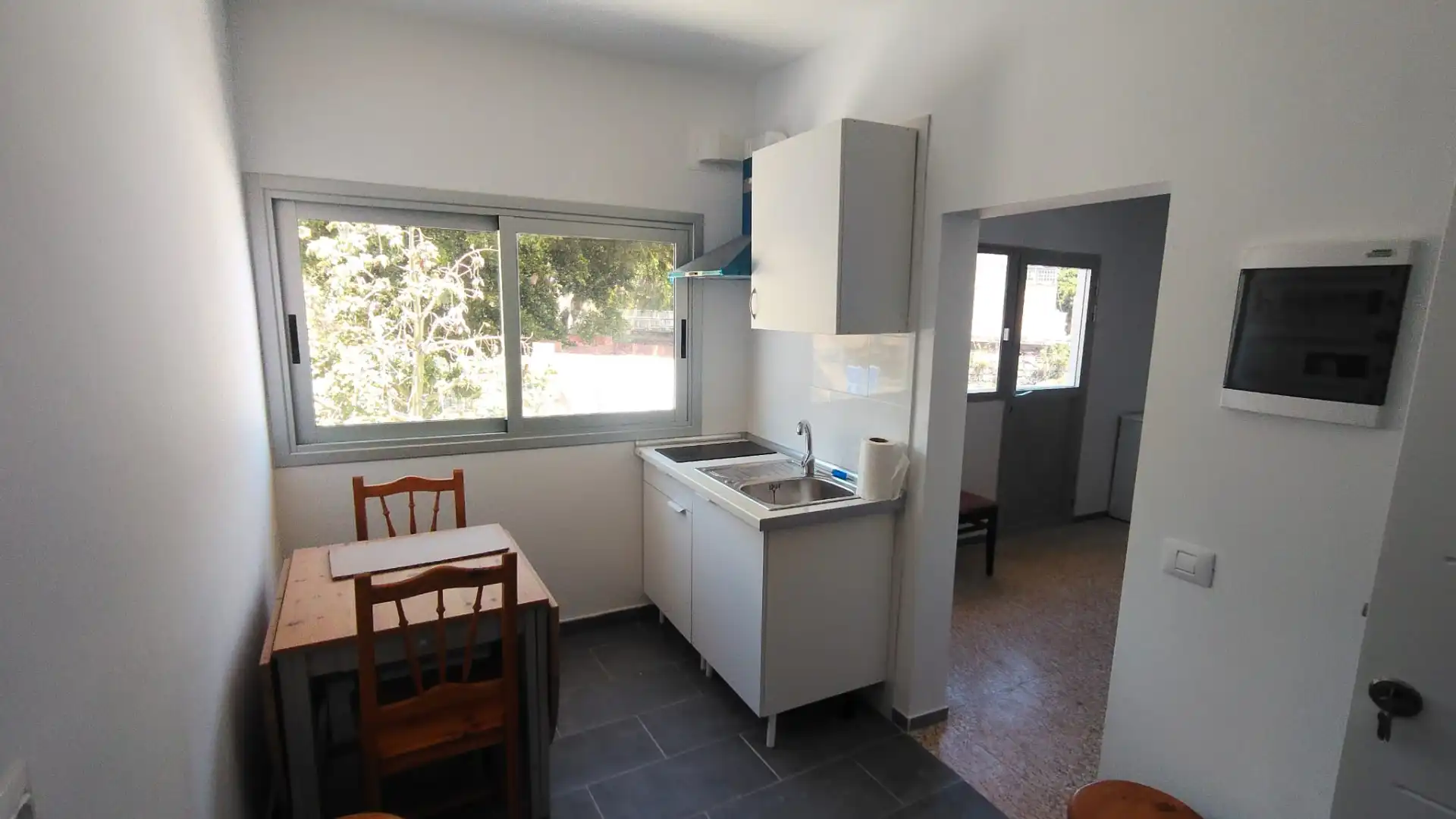 Cocina de Estudio de alquiler en Santa Cruz de Tenerife con Balcón