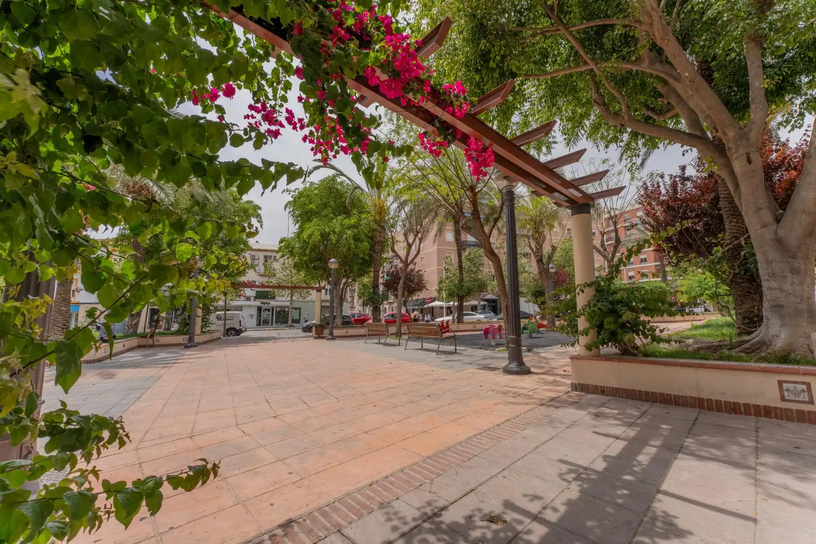 Vista exterior de Piso en venta en Elche / Elx con Aire acondicionado y Balcón