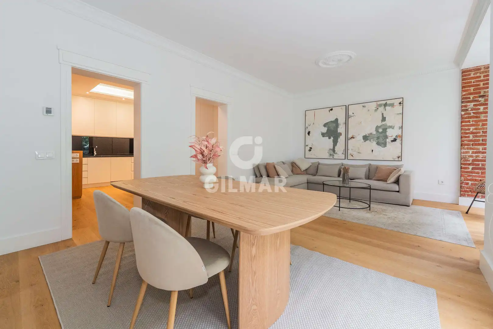 Sala de estar de Piso en venta en Madrid con Calefacción y Trastero