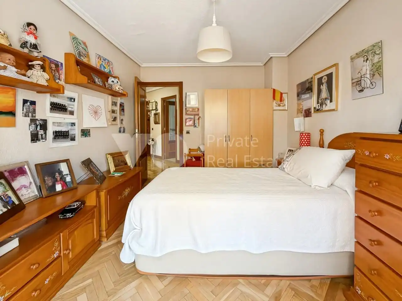 Habitación de Piso en venta en Alcobendas con Calefacción, Parquet y Terraza