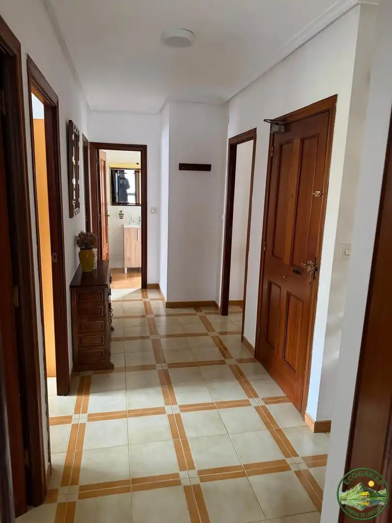 Houses for sale in Trabadelo  with Heating, Private garden and Parquet flooring