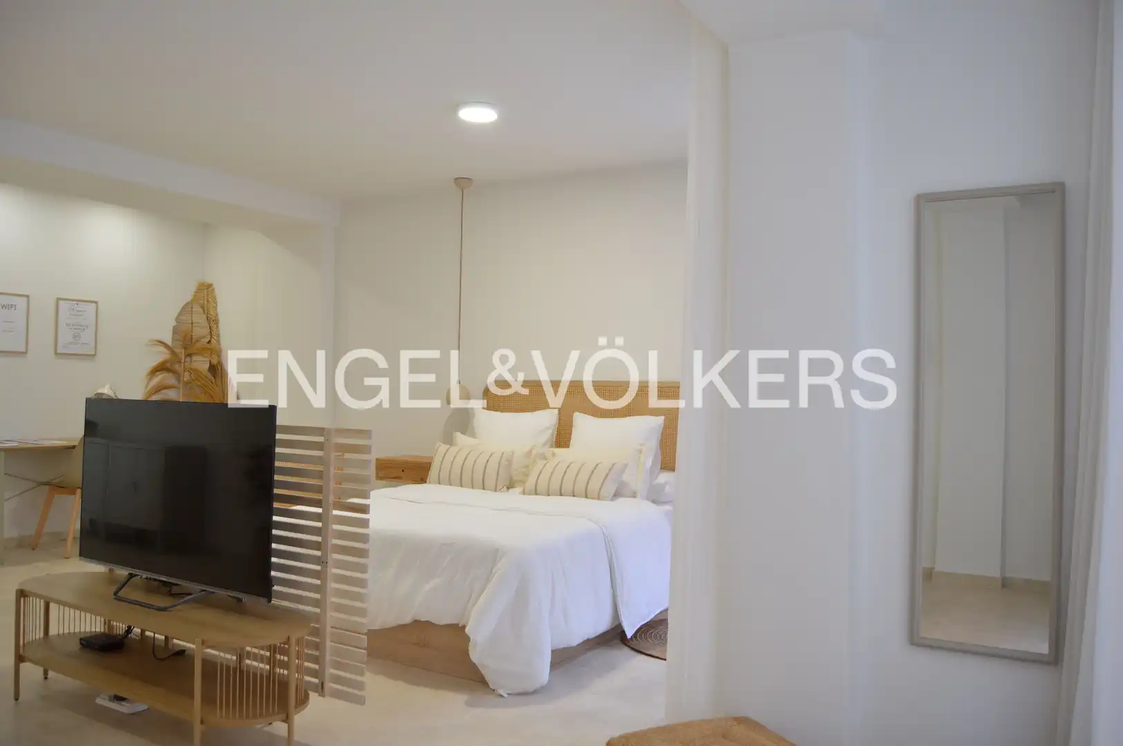 Bedroom of Flat for sale in Valencia  with Heating and Terrace