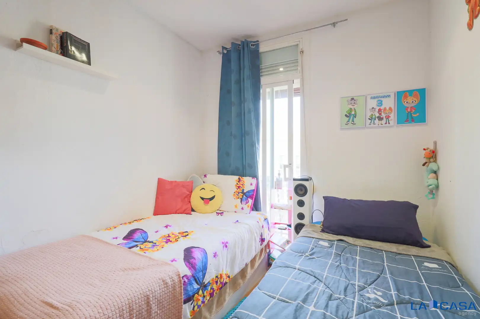 Bedroom of Attic for sale in Barcelona  with Oven and Balcony