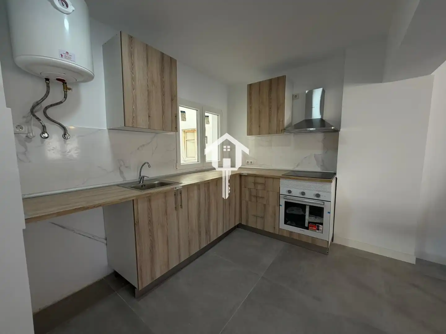 Cocina de Piso en venta en Alicante / Alacant con Balcón