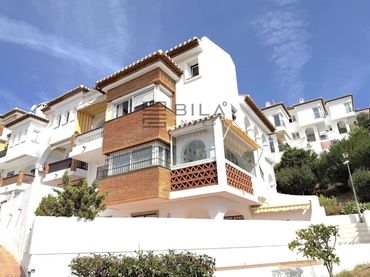 Dúplex con piscina en venta en Urb. Puebla Tranquila