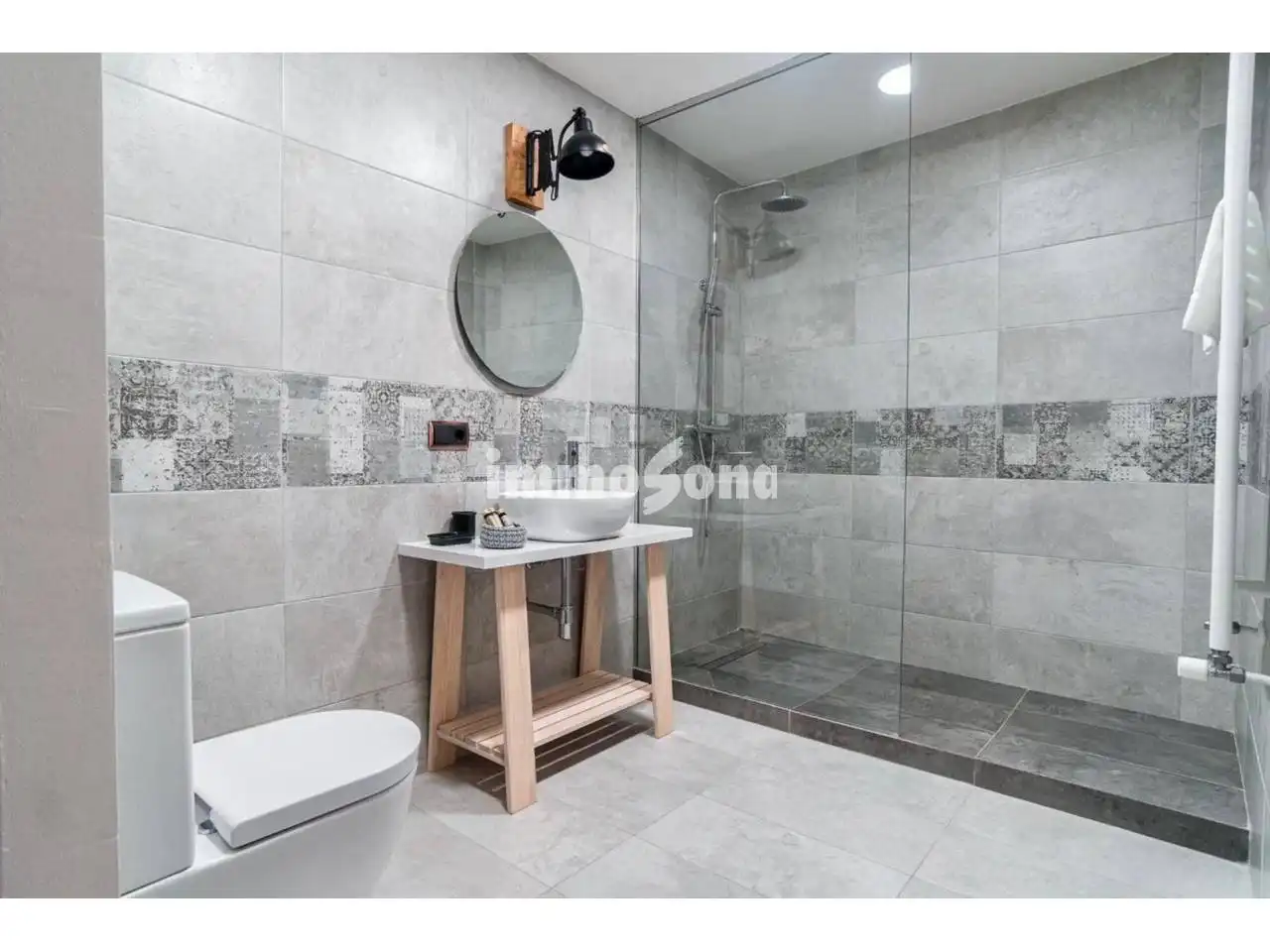 Bathroom of Houses for sale in La Vall d'en Bas  with Heating, Private garden and Terrace