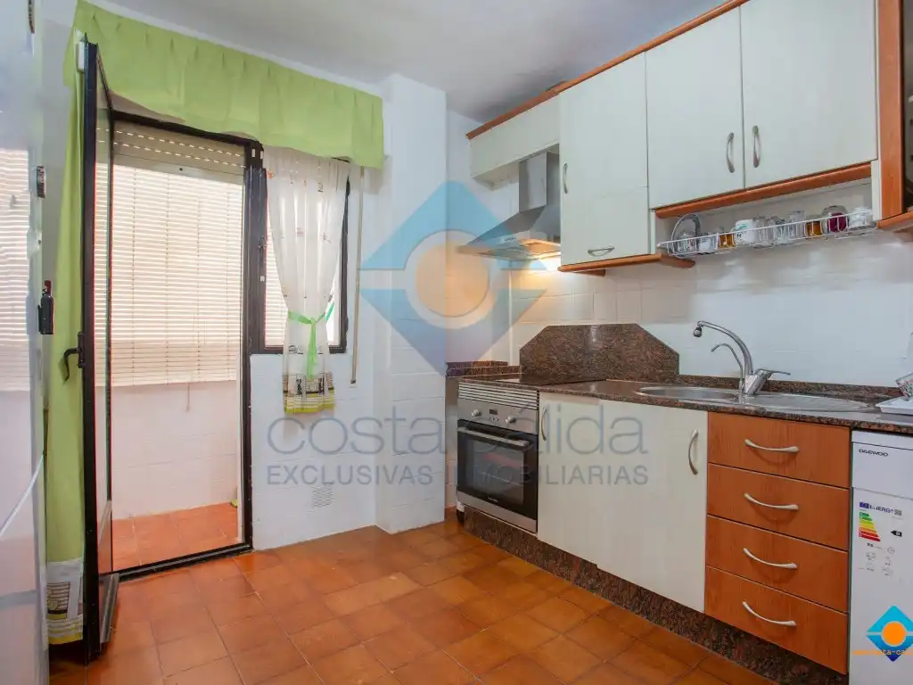 Cocina de Piso en venta en Mazarrón con Terraza, Amueblado y Horno