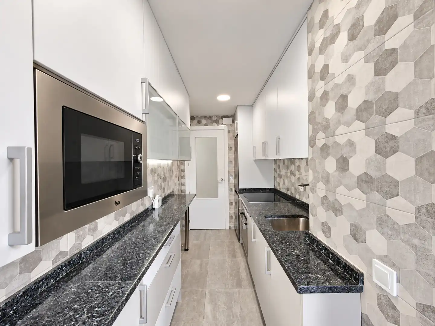 Apartment with lift for sale in San Blas, imagen 2