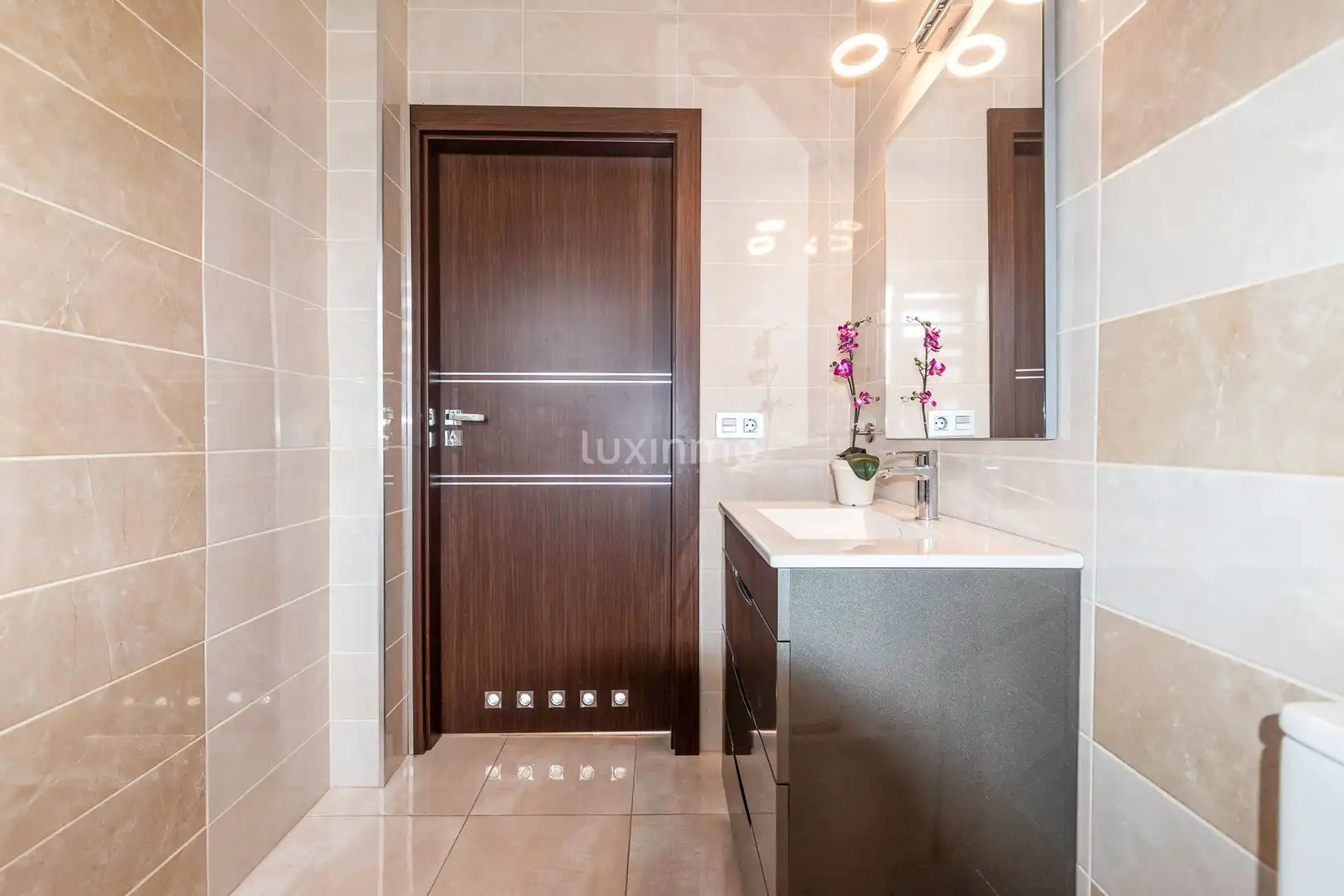 Bathroom of Houses for sale in L'Alfàs del Pi  with Air Conditioner, Heating and Terrace