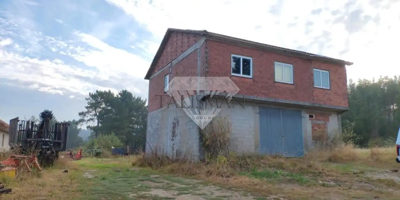 Houses for sale in Cerceda  with Heating, Private garden and Furnished