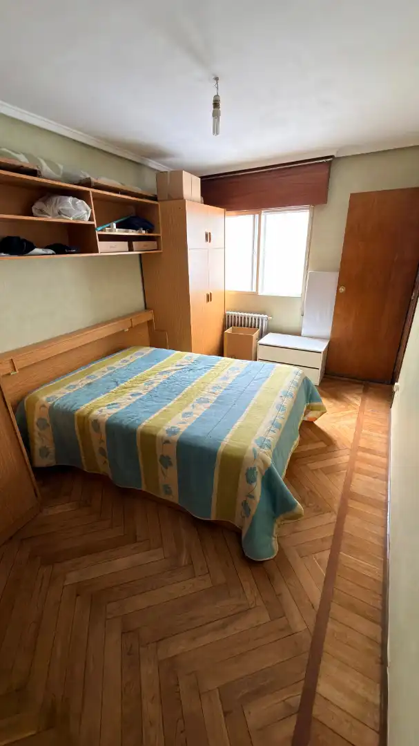 Habitación de Piso en venta en Lugo con Calefacción, Trastero y Amueblado
