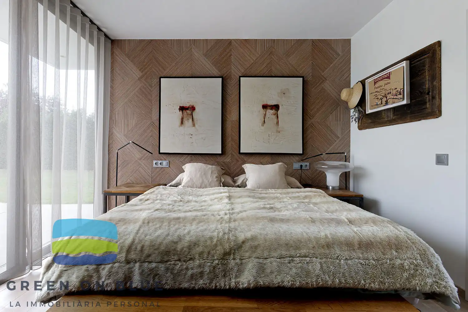 Bedroom of Houses for sale in Peralada  with Air Conditioner, Oven and Washing machine
