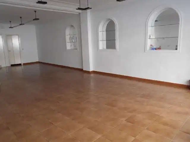 Local comercial en venda a Calle Marcelino González, imagen 5