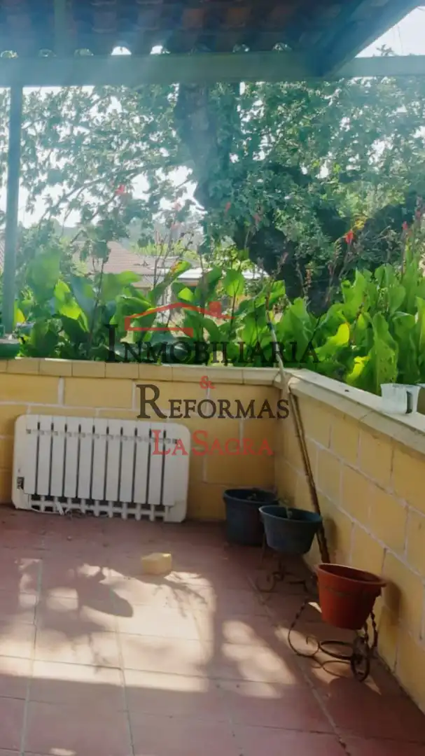 Vista exterior de Finca rústica en venta en Talayuela con Jardín privado, Terraza y Amueblado