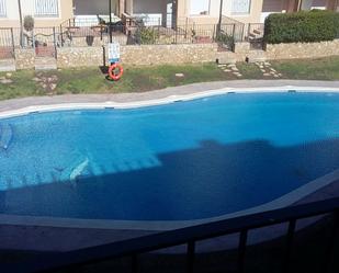 Piscina de Pis de lloguer en Alcanar amb Aire condicionat, Terrassa i Balcó