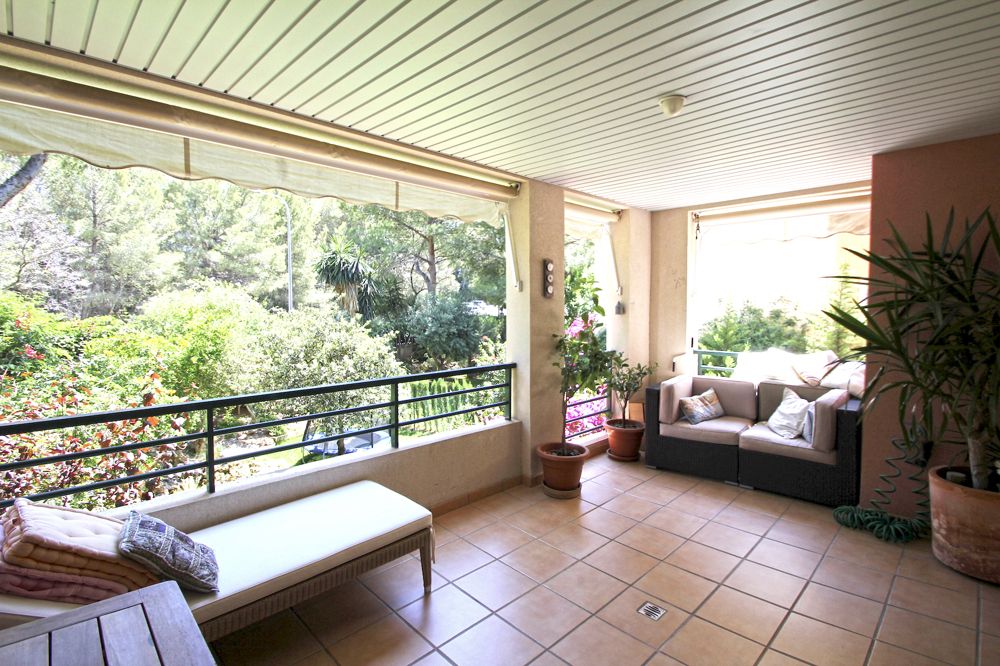 Terrassa de Apartament de lloguer en Calvià amb Aire condicionat