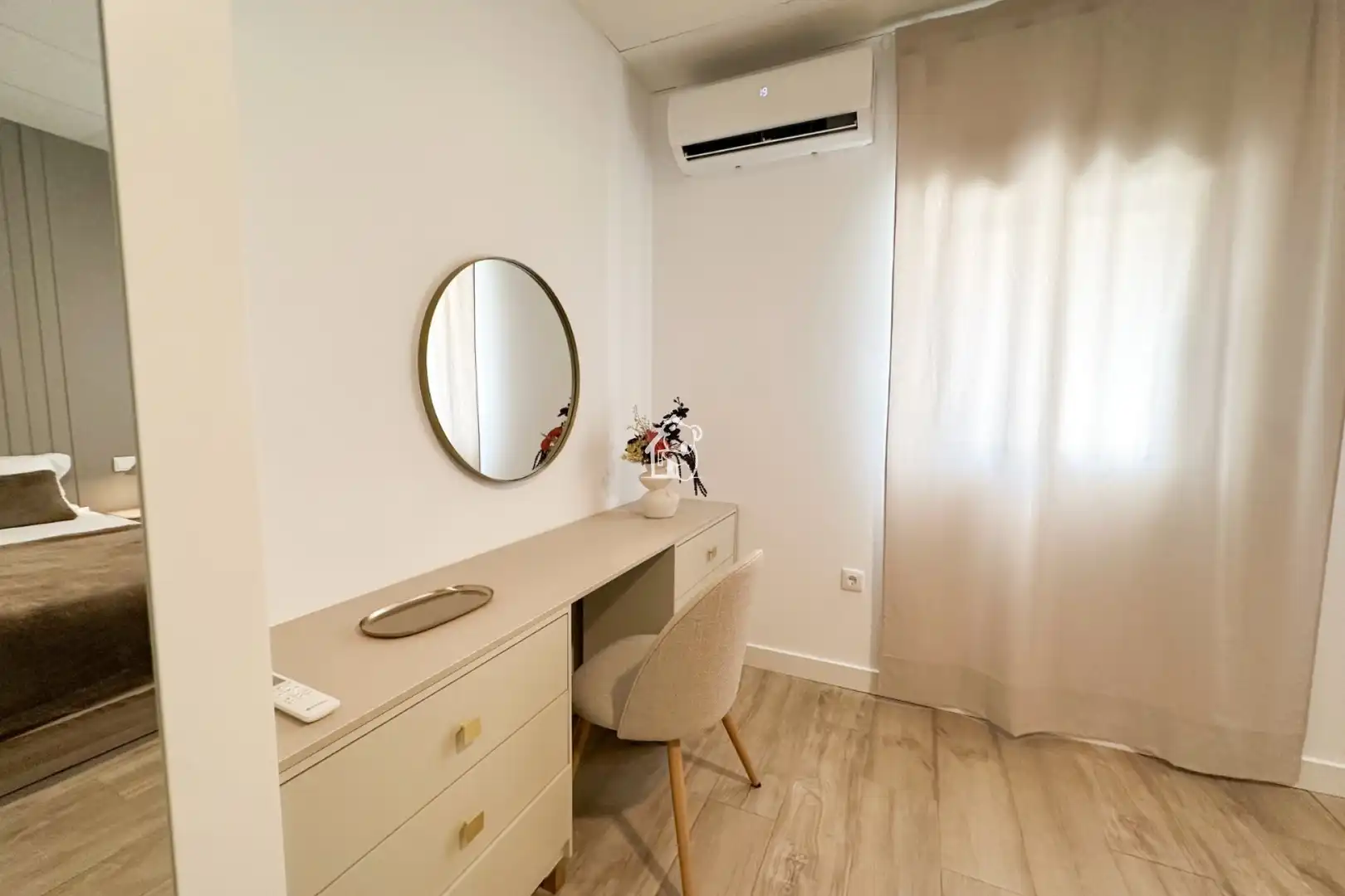 Dormitori de Planta baixa de lloguer en Orihuela amb Aire condicionat, Terrassa i Moblat