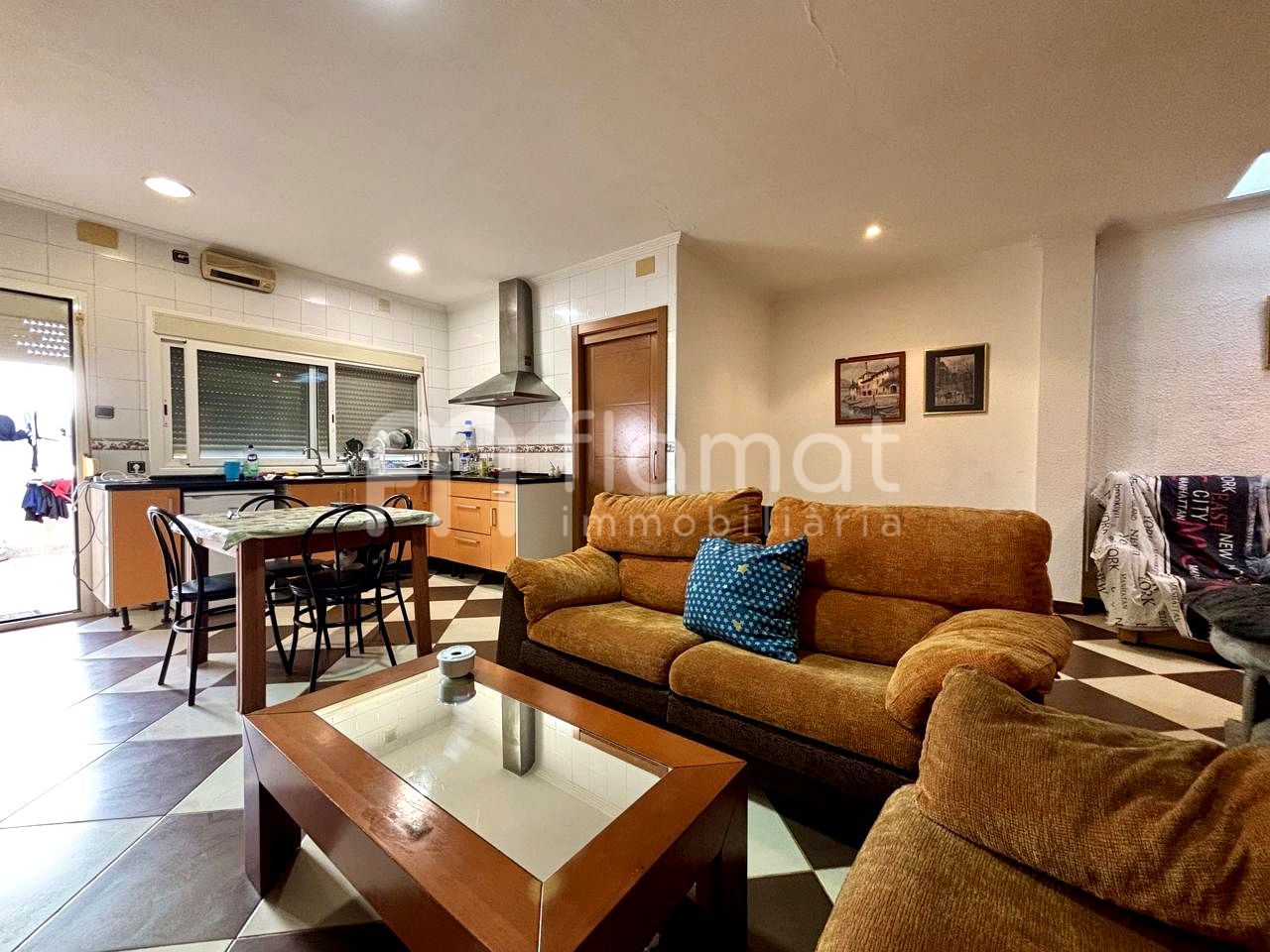 Planta baixa en venda