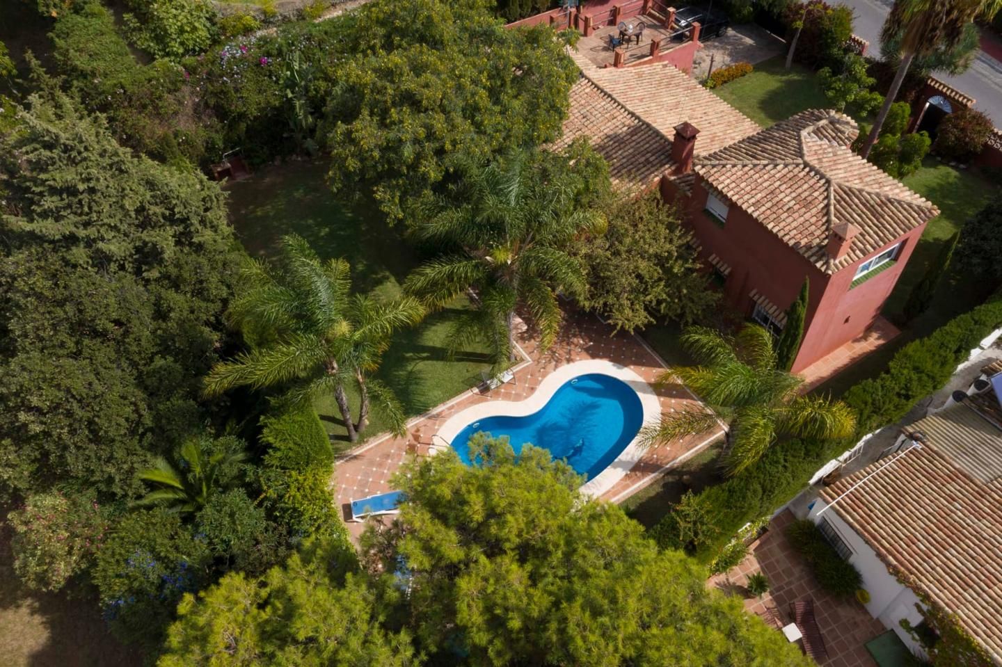 Jardí de Casa o xalet en venda en Marbella amb Jardí privat, Terrassa i Traster