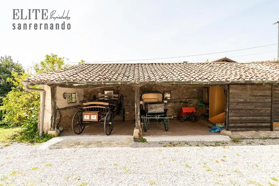 Casa o xalet en venda en Ribamontán al Monte amb Calefacció, Jardí privat i Traster
