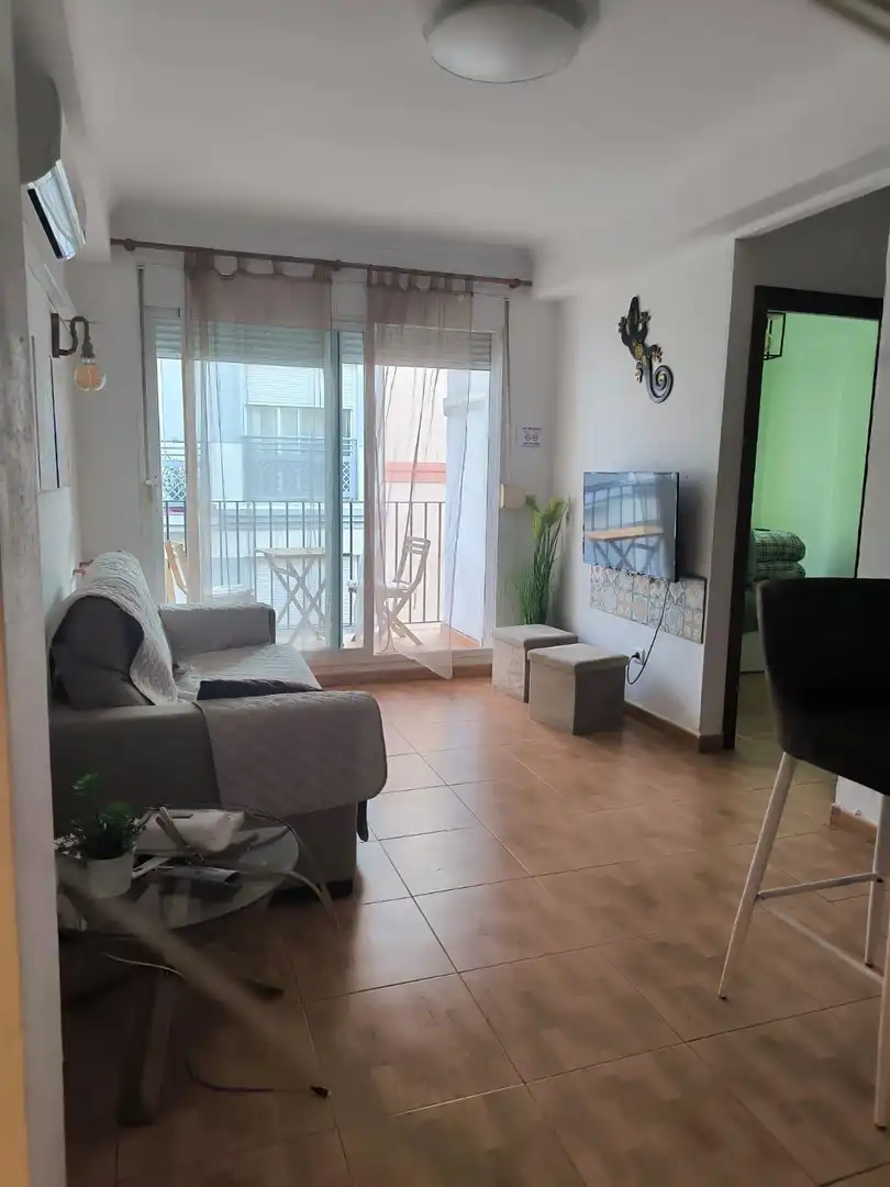 Sala de estar de Piso de alquiler en Fuengirola con Balcón