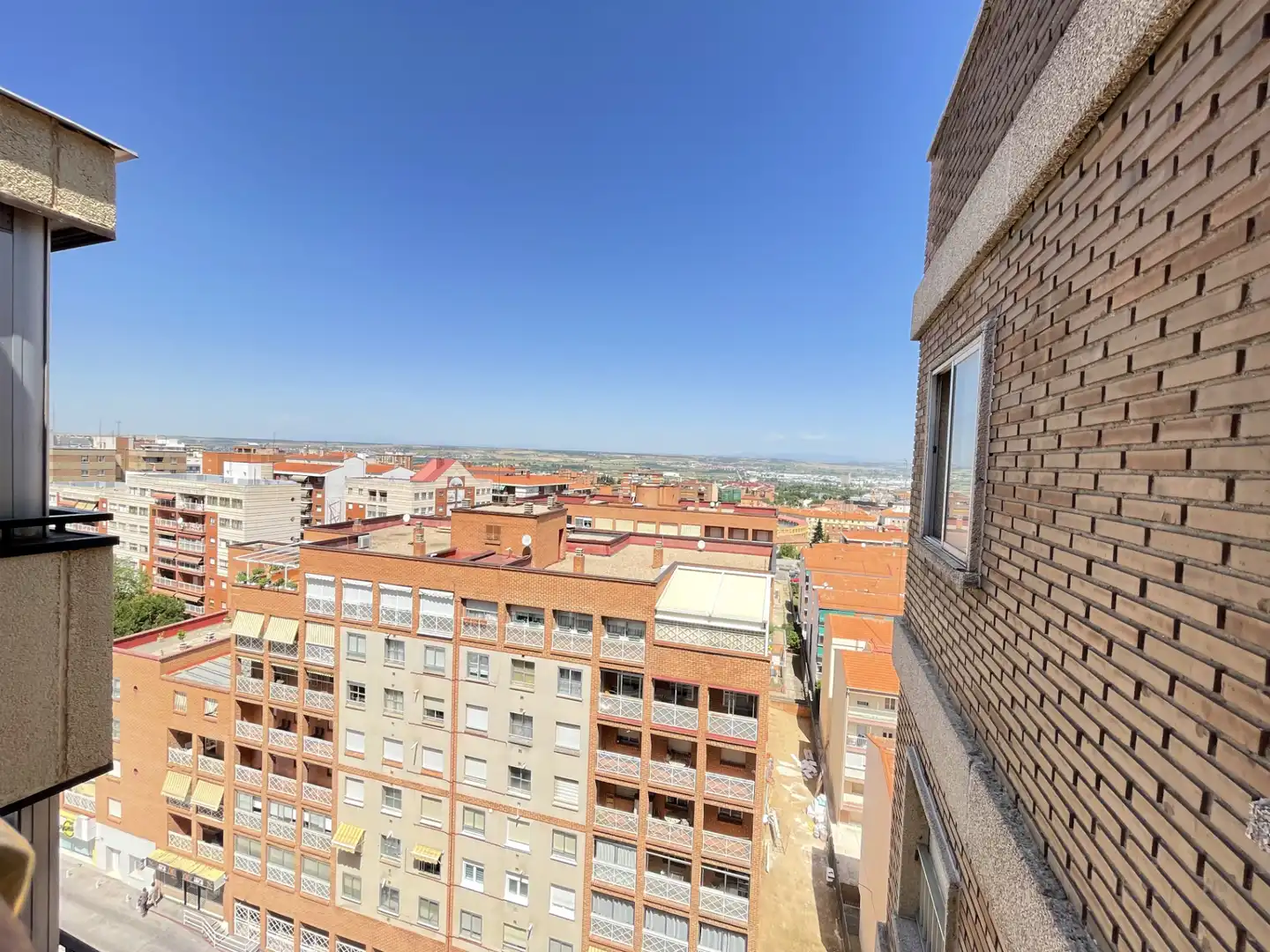 Exterior view of Flat for sale in Guadalajara  with Air Conditioner and Heating