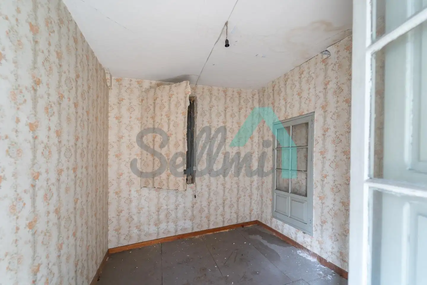 Schlafzimmer von Gebäude zum Verkauf in Nava