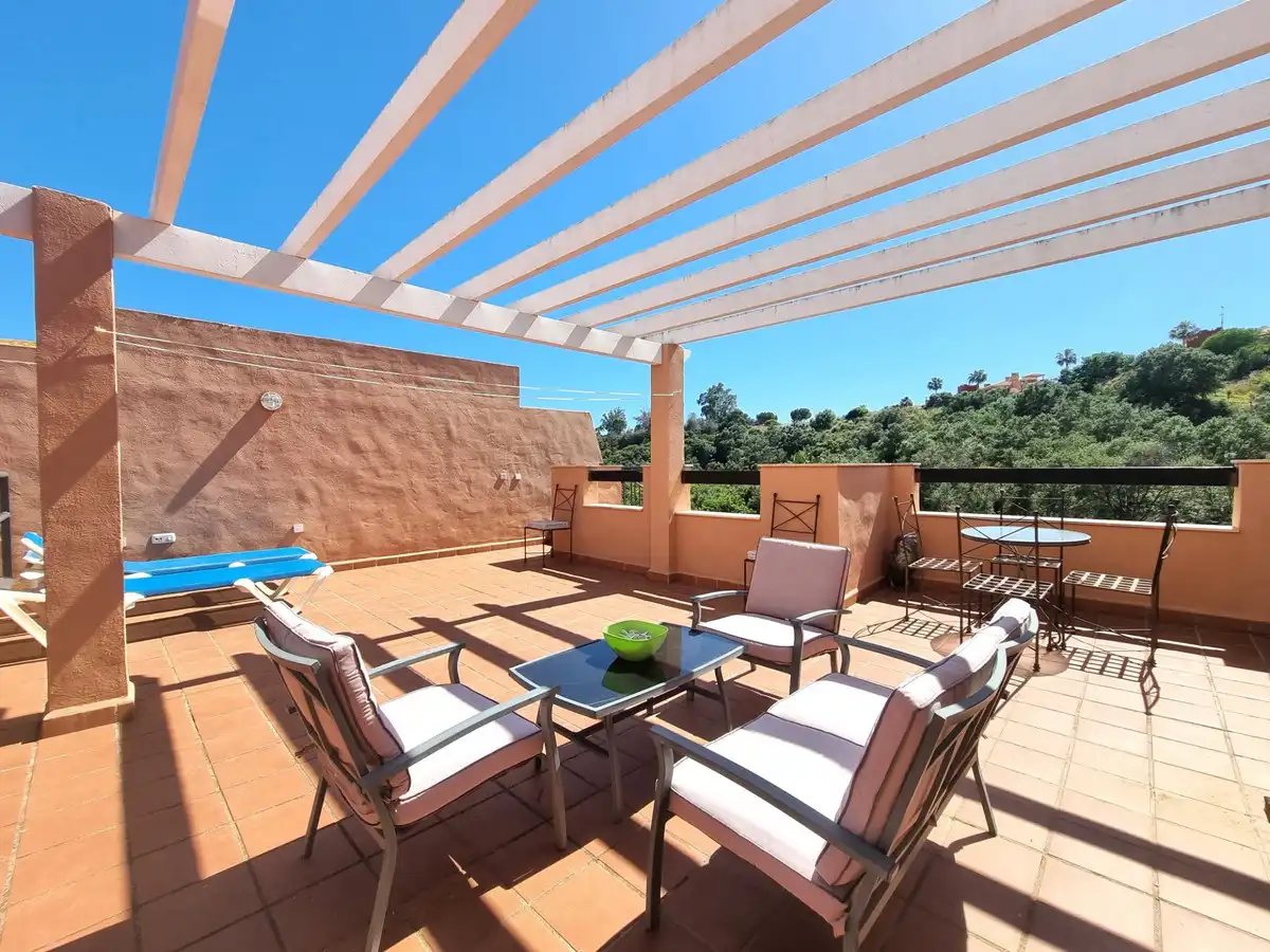 Penthouse mit Pool zum Verkauf in Elviria - Cabopino